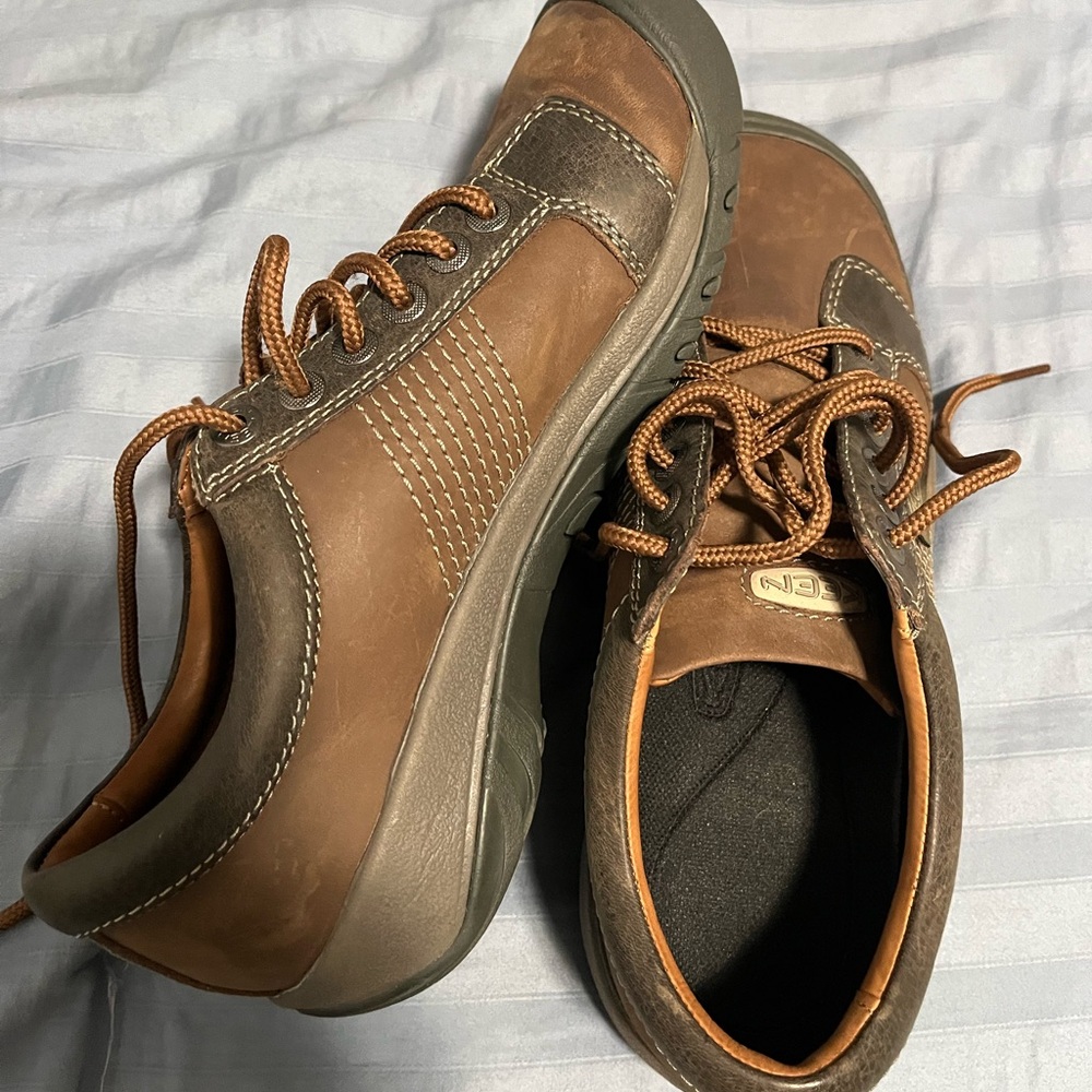 Men’s Keen shoe